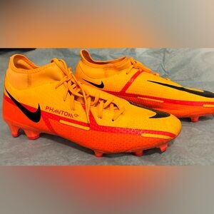 Nike Phantom G2 Laser Orange  Soccer M (10) W (11.5)